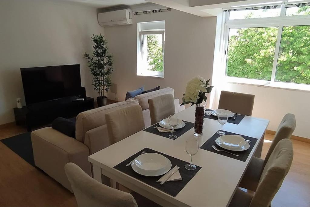 Lisboa/City/Sunny Apar/Metro/Airport/Wifi/Air Cond Екстериор снимка