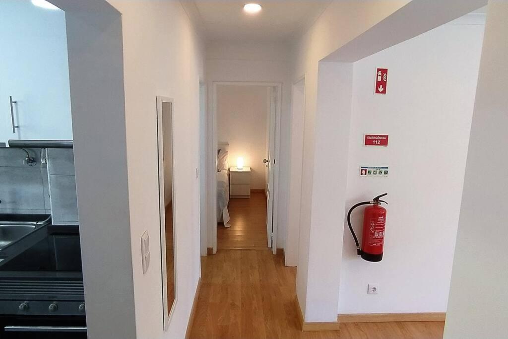Lisboa/City/Sunny Apar/Metro/Airport/Wifi/Air Cond Екстериор снимка