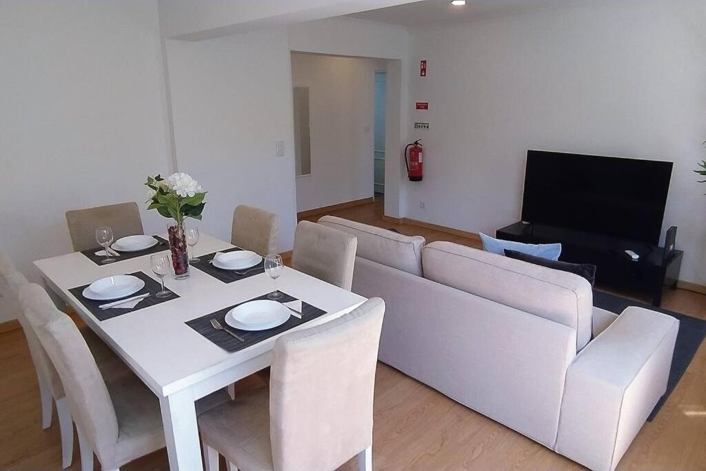 Lisboa/City/Sunny Apar/Metro/Airport/Wifi/Air Cond Екстериор снимка
